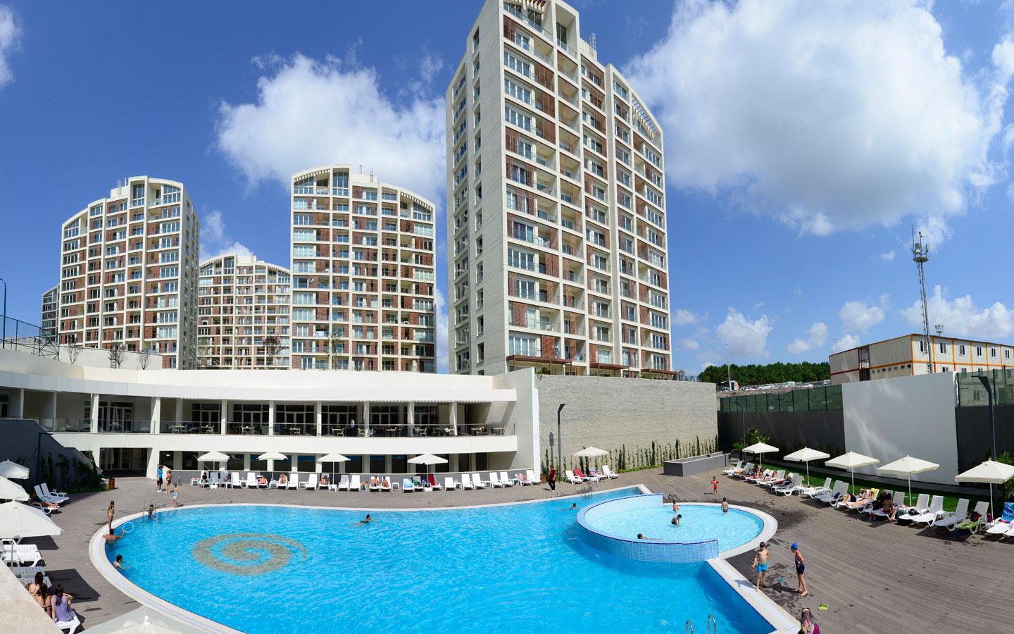 Avondale Park Condo Apartments